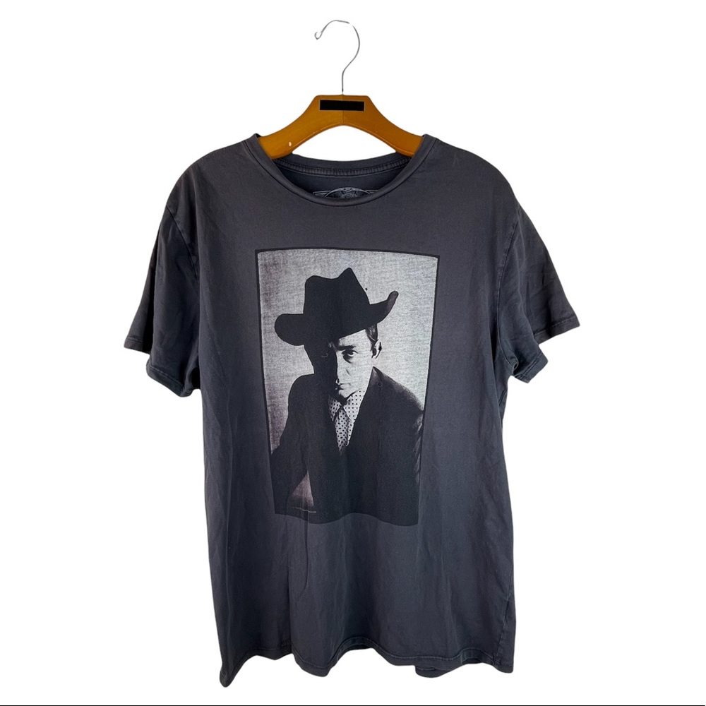 Archive Young Johnny Cash Portrait Distressed T-Shirt Men’s Large